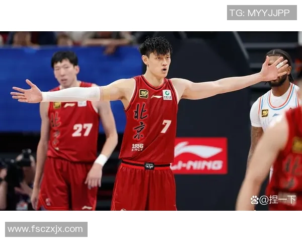 CBA联赛焦点对决北京队迎战辽宁队争夺季后赛席位